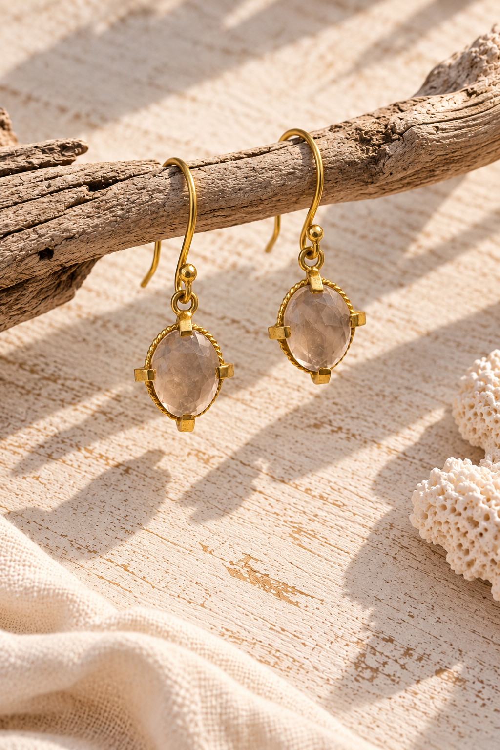 SANTIE- Hook Earring