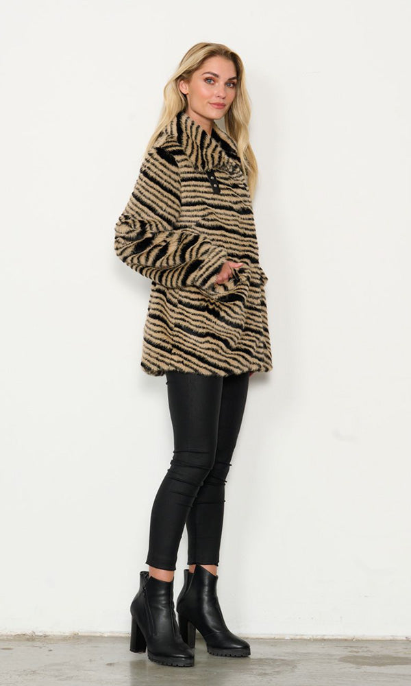 ZEBB- Short Fur Coat