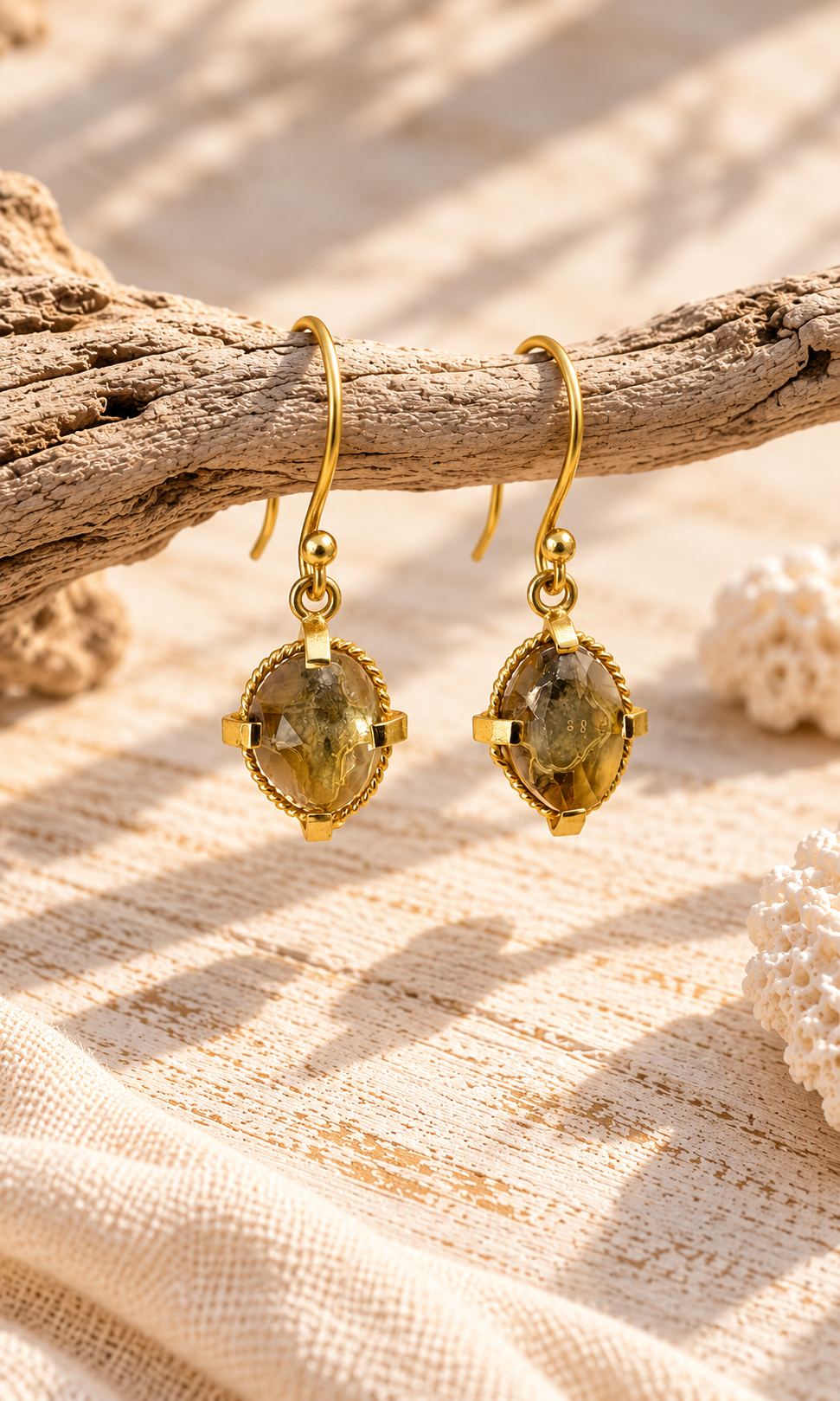 SANTIE- Hook Earring