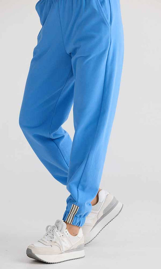 WALK-IT- Track Pants