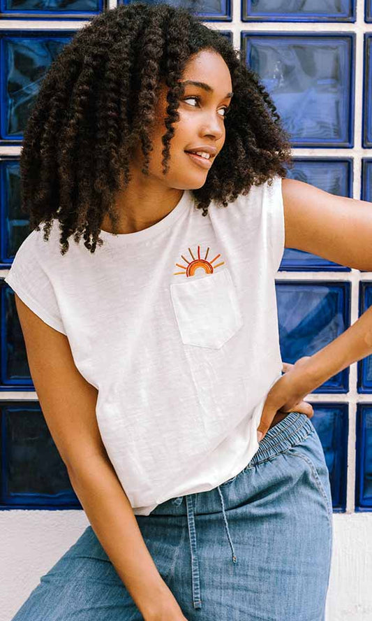 CHRISSY- Relaxed Tank Tee