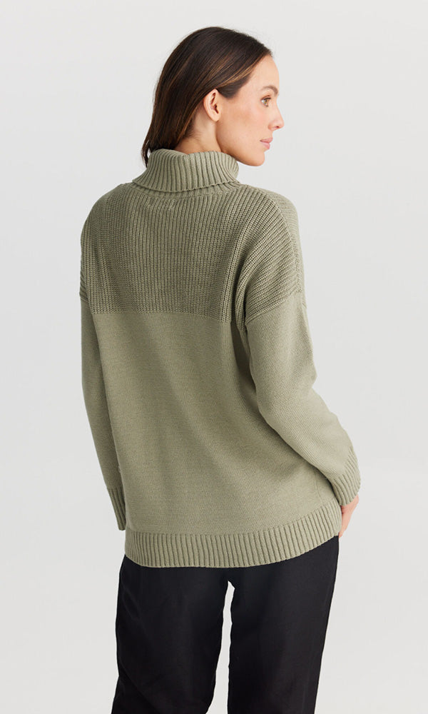 AMORE- High Neck Jumper