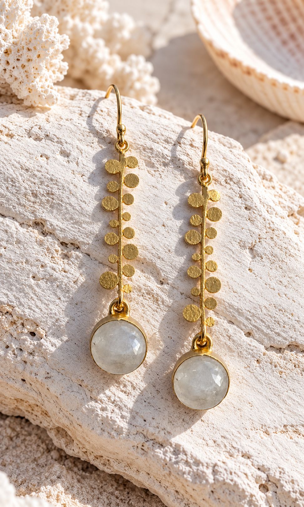 LODY- Stud Earring