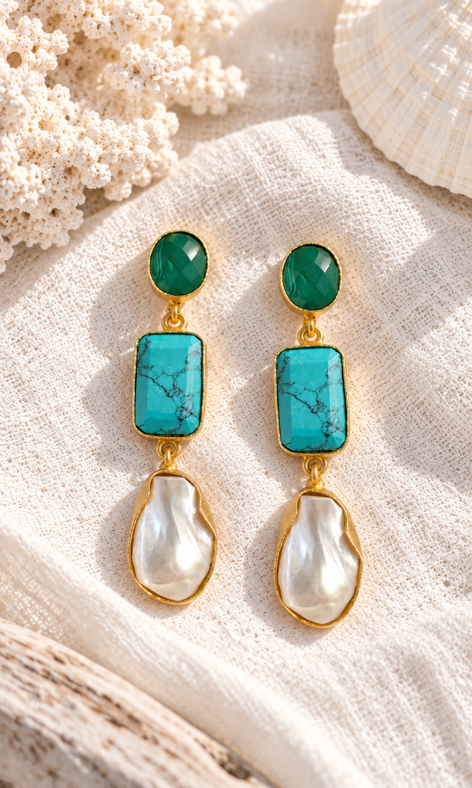 CHANE- Stud Earring