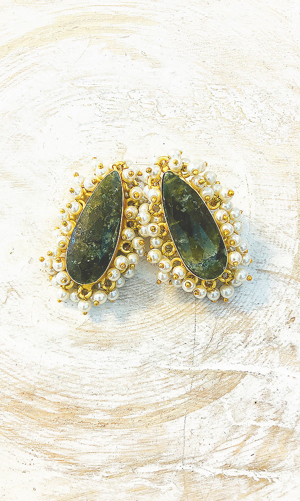 HAWAII- Aventurine Stud