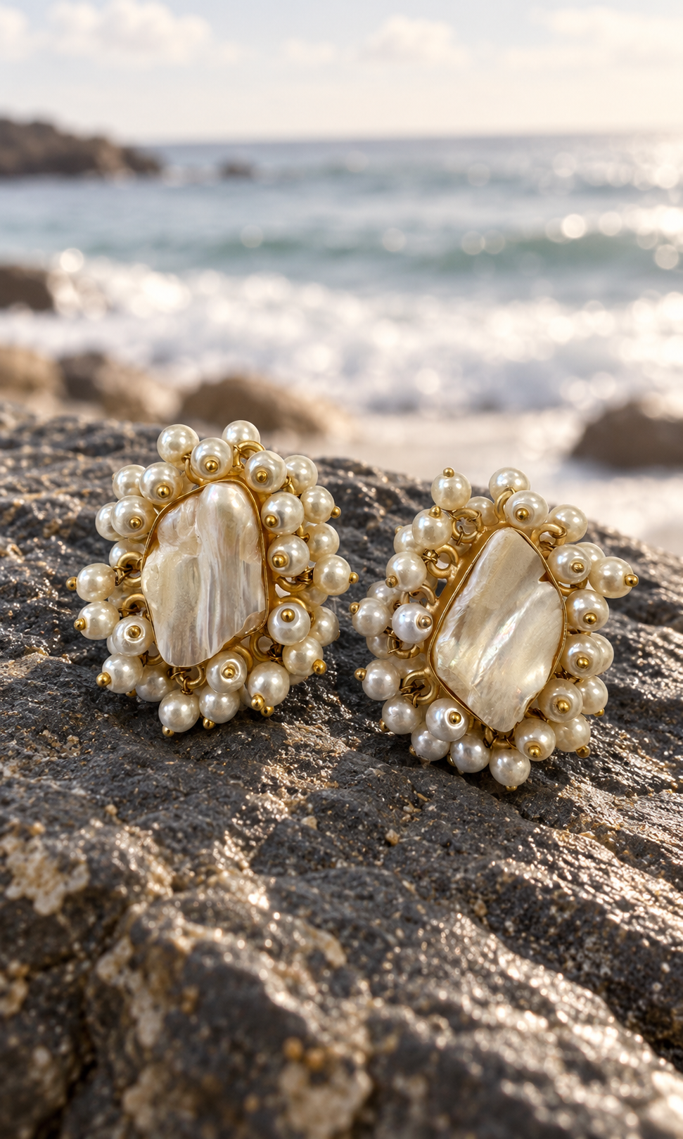 NELL- Stud Earring