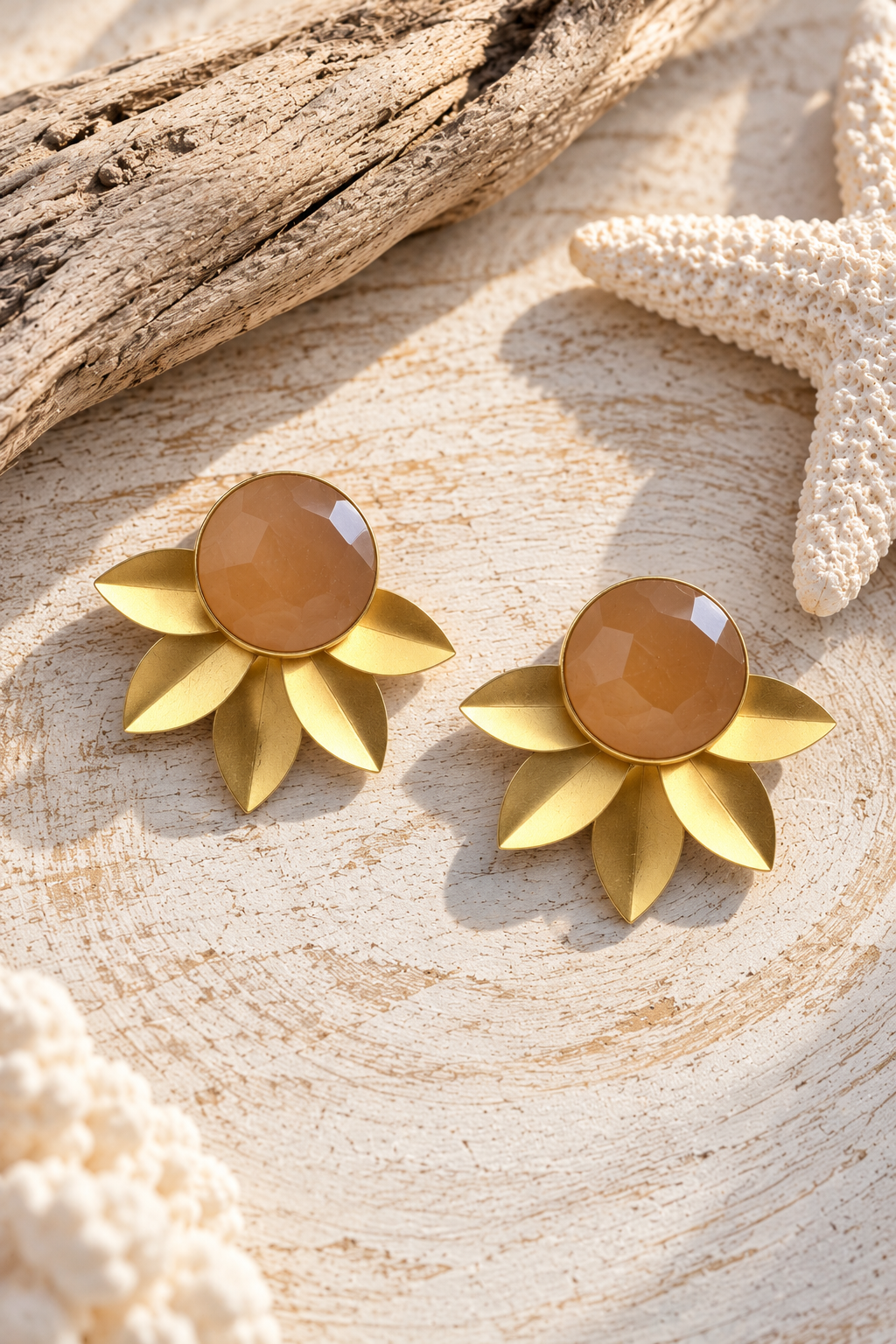 ROMY- Stud Earring