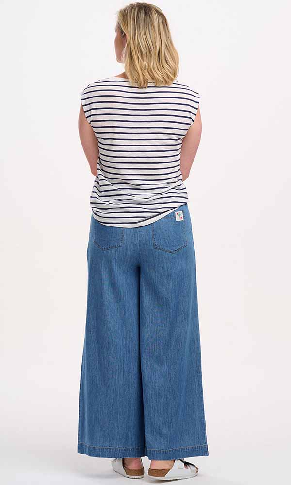 CHRISSY- Relaxed Tank Tee