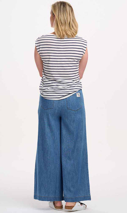 CHRISSY- Relaxed Tank Tee