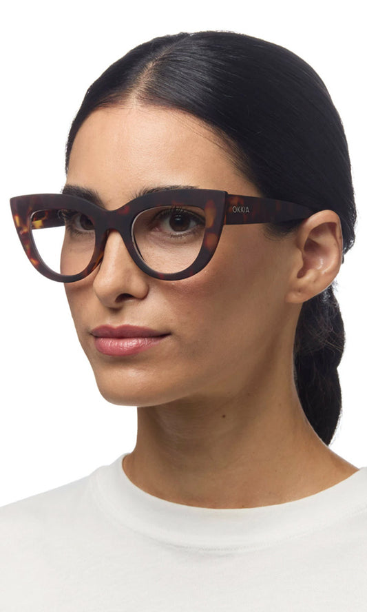 CLAUDIA-Big Cat Eye