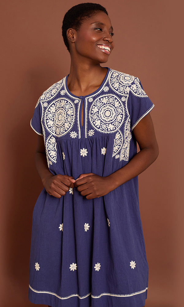 IZZY- Emboidered Dress