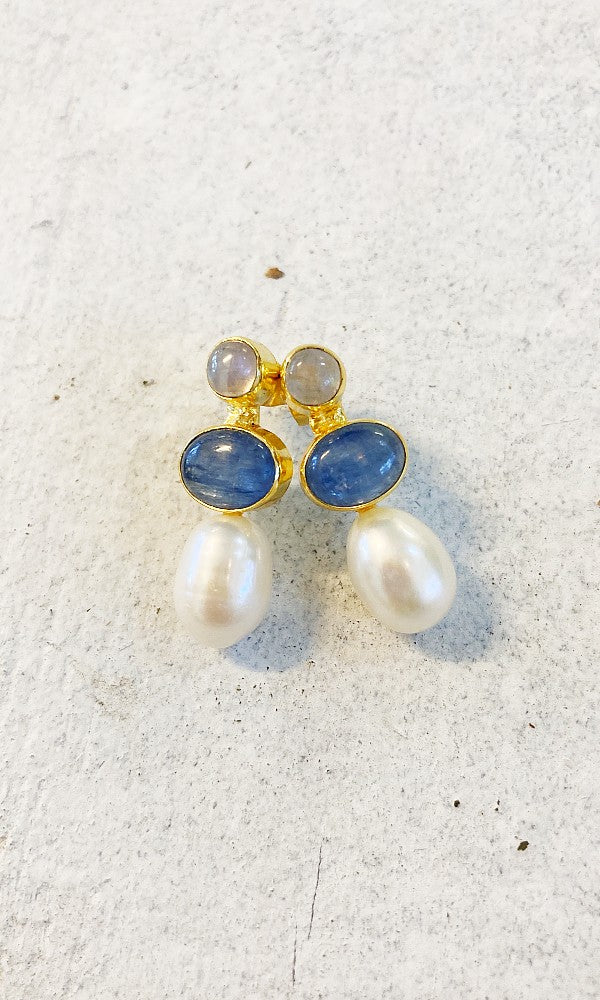 PEARL STUD- Earrings