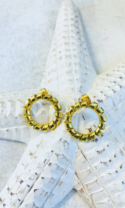 TWIRL- Thin Hoop